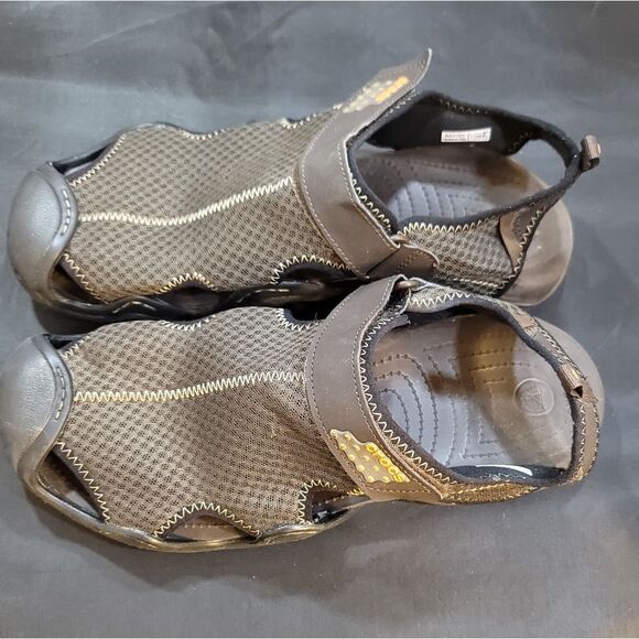 CROCS MEN SWIFTWATER LILEE MESH DECK SANDALS - Picture 12 of 16